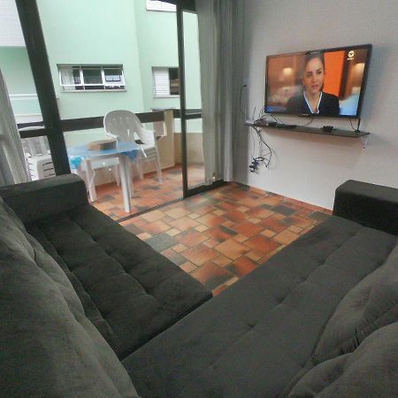 우바투바 Excelente Localizacao, 400 Metros Da Praia Ar Condicionado E Wi-Fi 아파트 외부 사진
